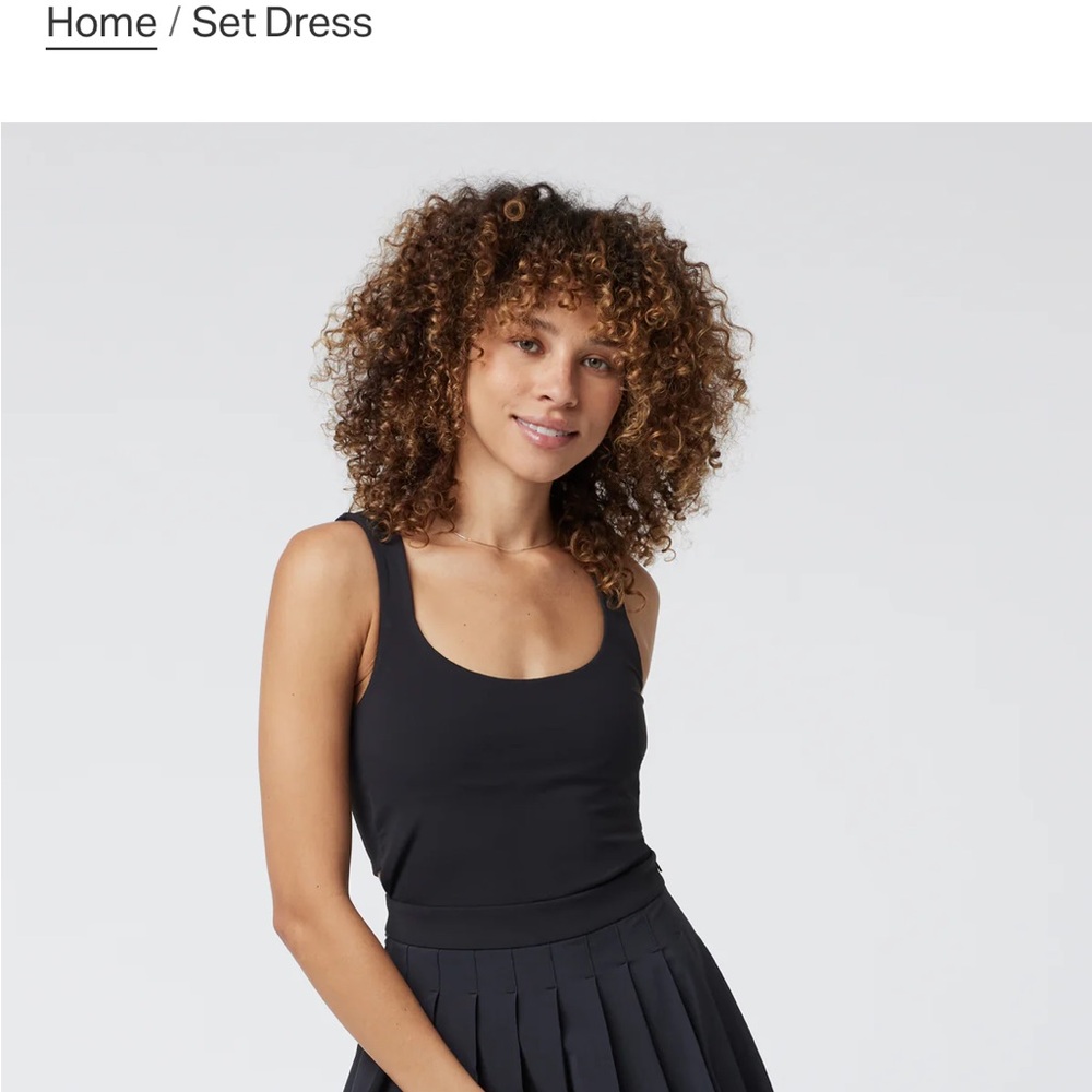 Vuori Performance Dress NWT - Picture 6 of 6